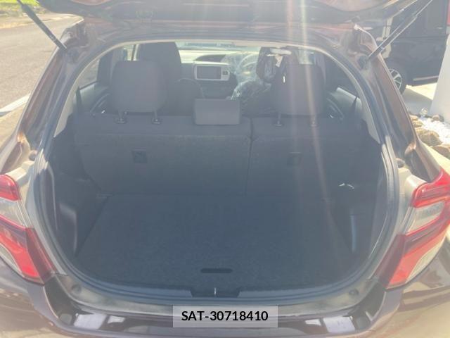 Toyota VITZ 2014-07 8369609-8