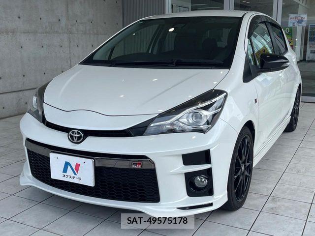 Toyota VITZ 2019-09 8369601-15