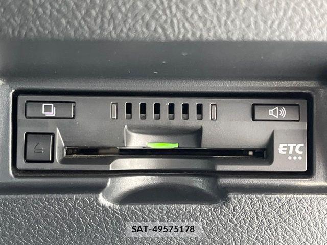Toyota VITZ 2019-09 8369601-5