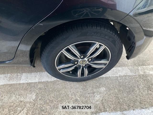 Toyota VITZ 2017-08 8369606-6