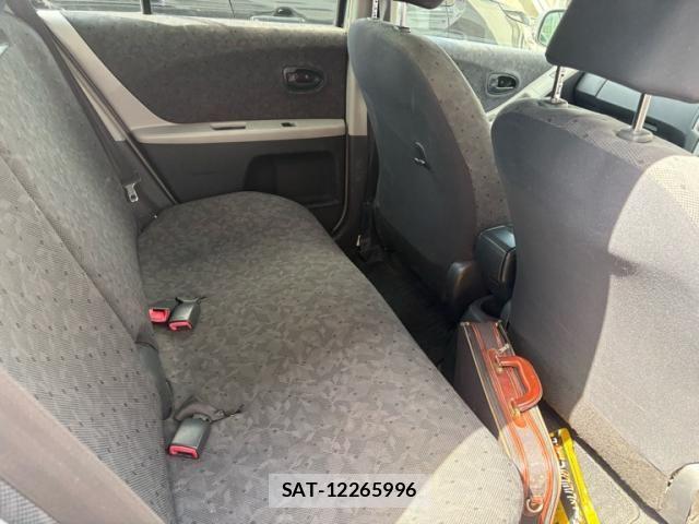 Toyota VITZ 2009-10 8369616-15