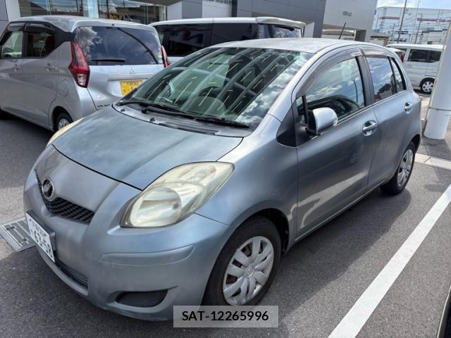 Toyota VITZ 2009-10 8369616-2