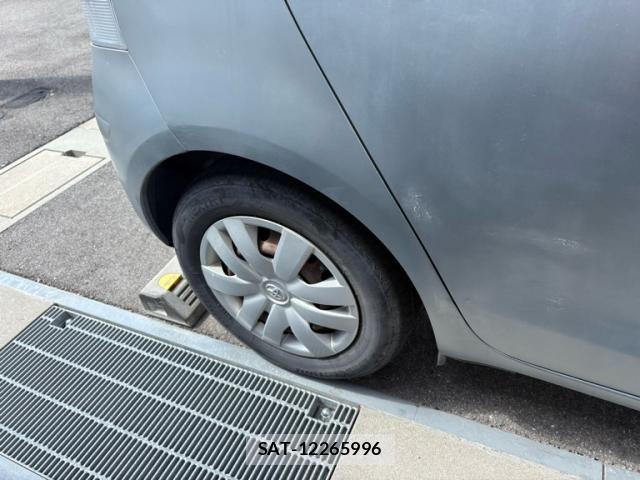 Toyota VITZ 2009-10 8369616-5