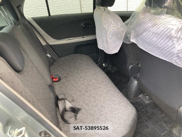 Toyota VITZ 2009-08 8369614-12
