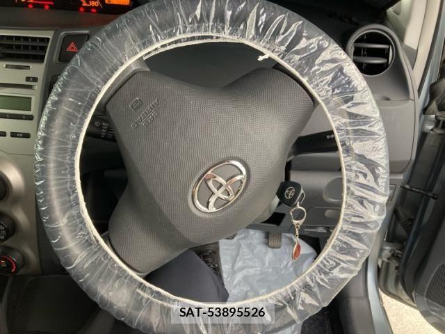 Toyota VITZ 2009-08 8369614-16