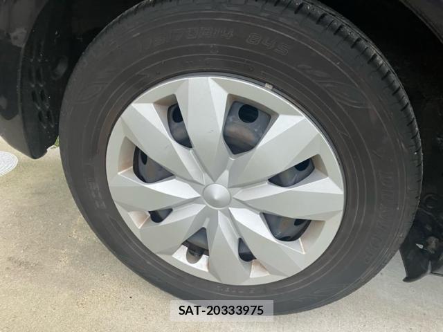 Toyota VITZ 2018-06 8369604-11