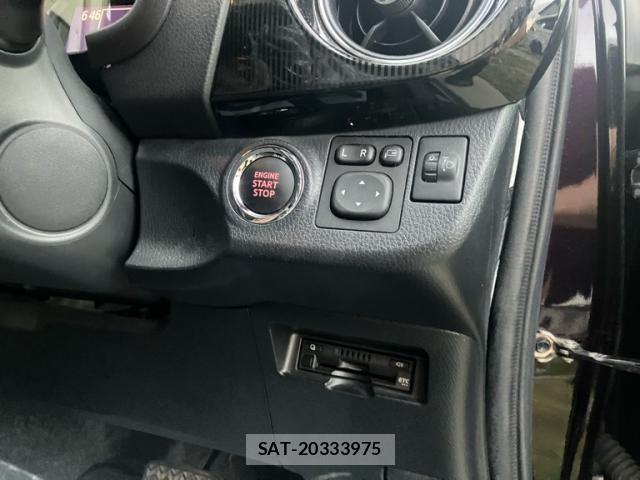 Toyota VITZ 2018-06 8369604-18