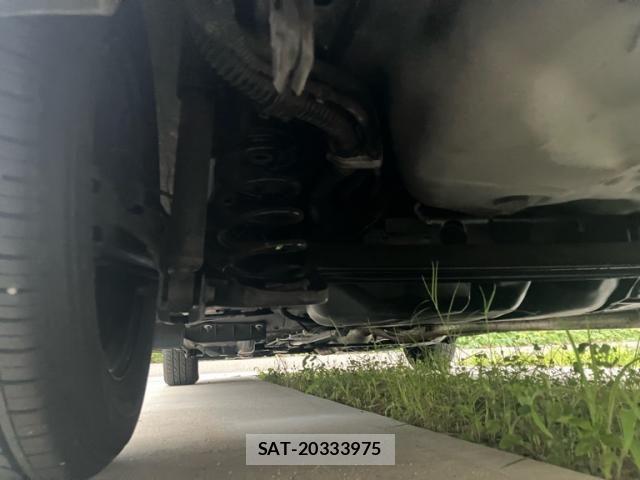 Toyota VITZ 2018-06 8369604-6