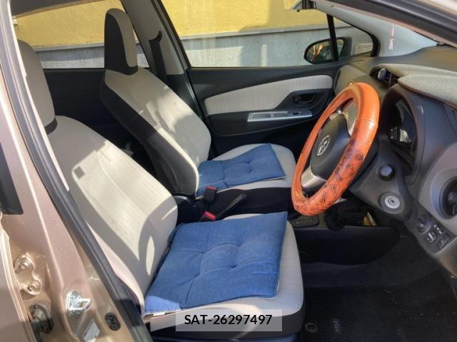 Toyota VITZ 2016-09 8369612-10