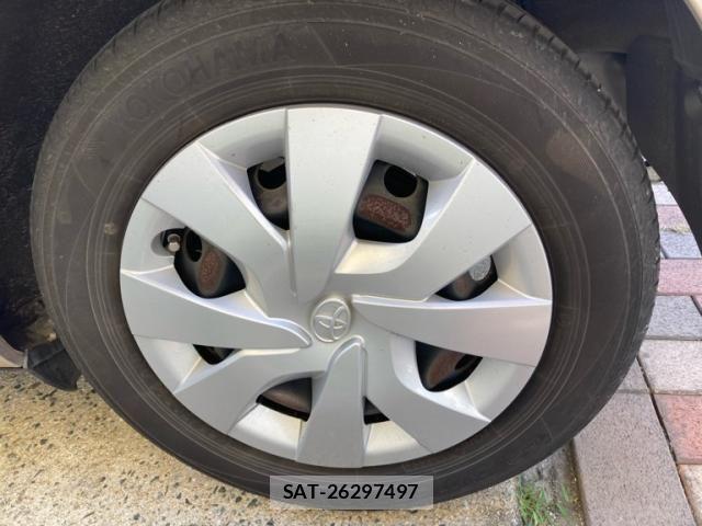 Toyota VITZ 2016-09 8369612-7