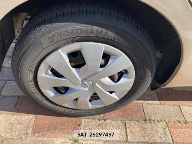 Toyota VITZ 2016-09 8369612-8