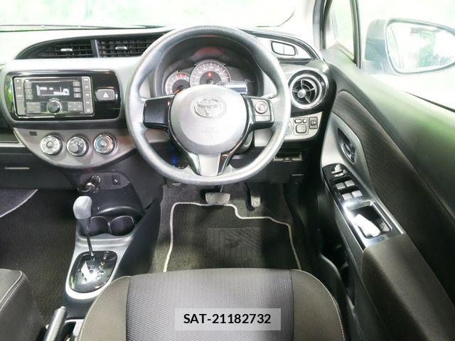 Toyota VITZ 2018-10 8369605-13