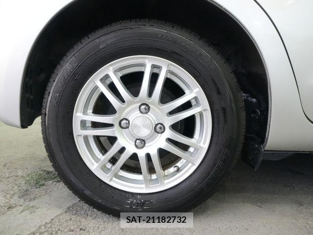 Toyota VITZ 2018-10 8369605-27