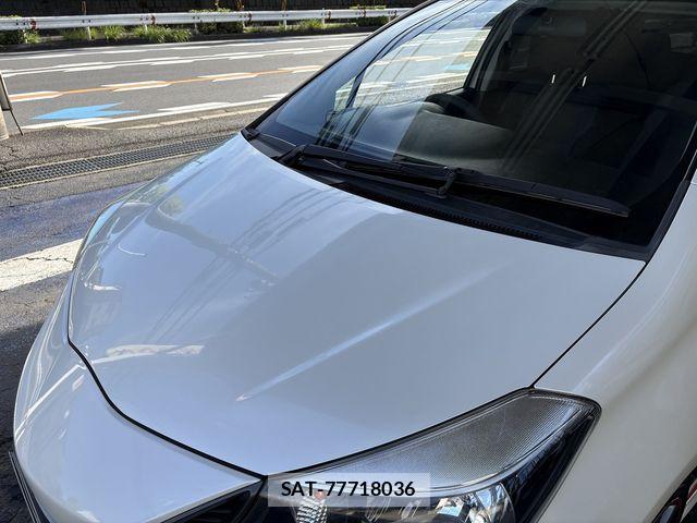 Toyota VITZ 2011-11 8369607-18