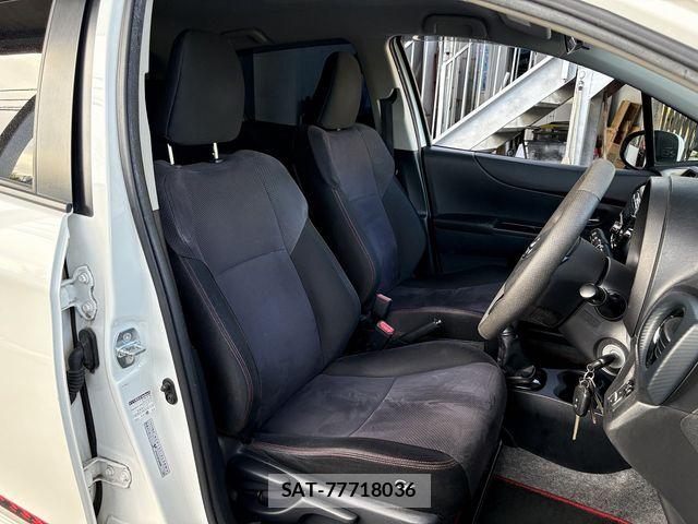 Toyota VITZ 2011-11 8369607-28
