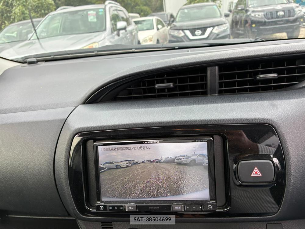 Toyota VITZ 2019-07 8107903-14