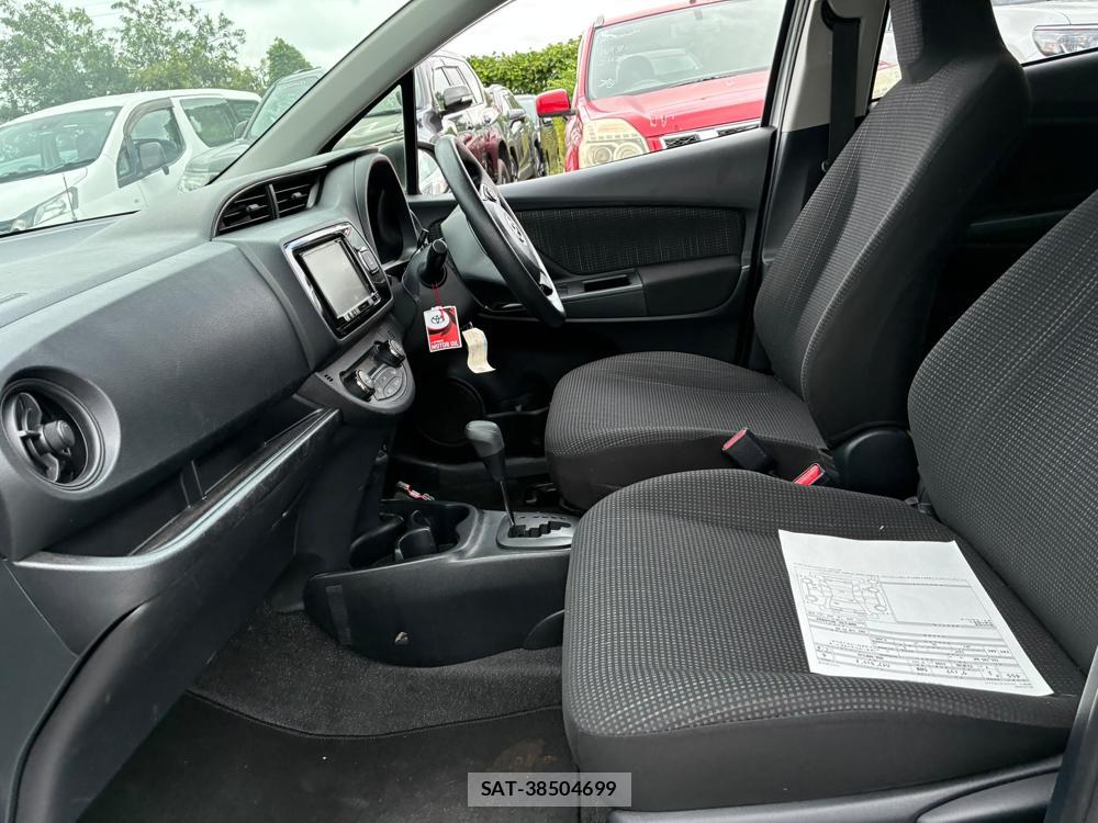 Toyota VITZ 2019-07 8107903-17