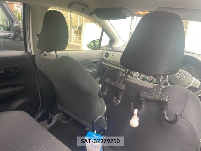 Toyota VITZ 2012-05 8372337-9