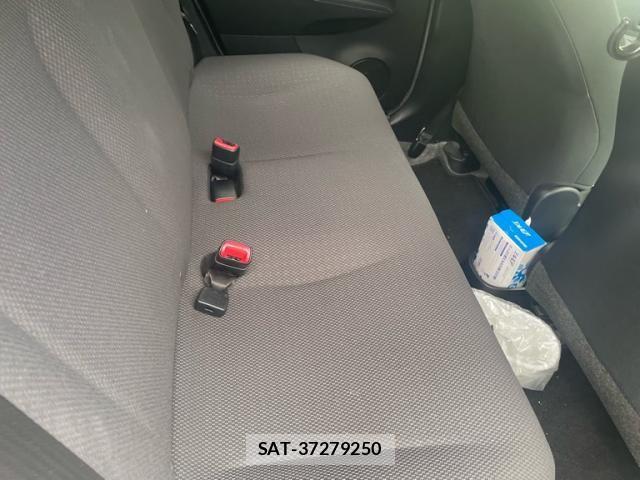 Toyota VITZ 2012-05 8372337-11