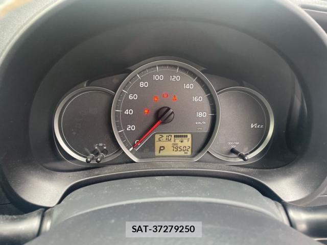 Toyota VITZ 2012-05 8372337-19