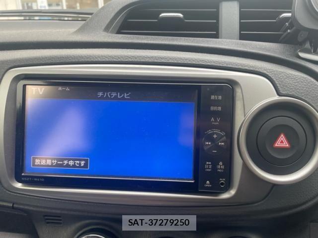 Toyota VITZ 2012-05 8372337-22