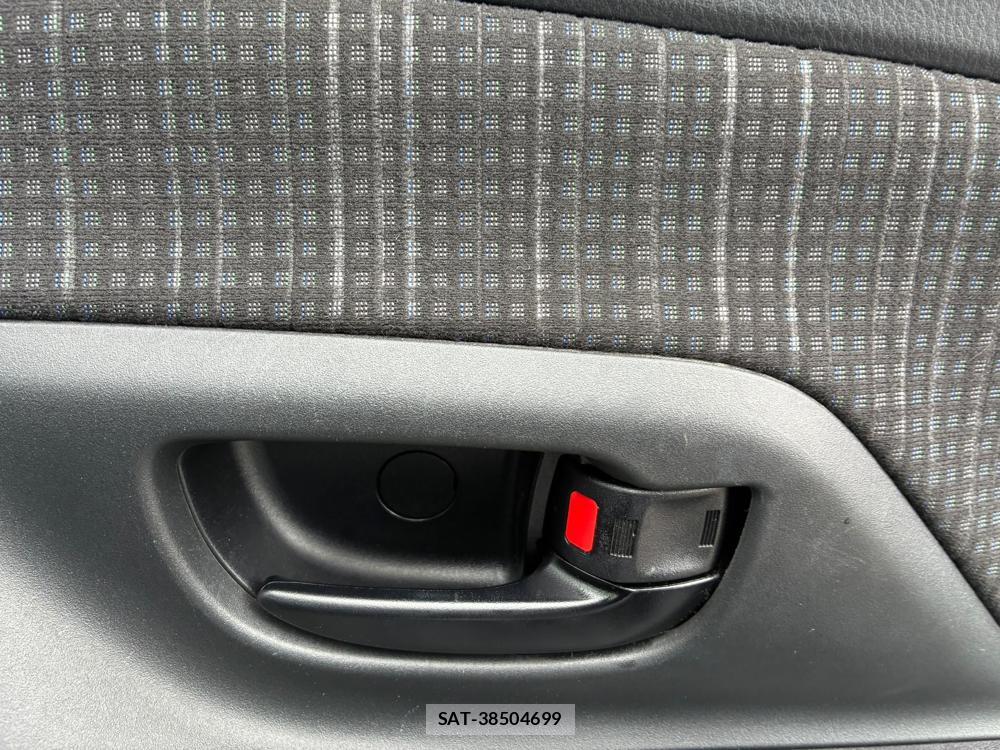 Toyota VITZ 2019-07 8107903-20