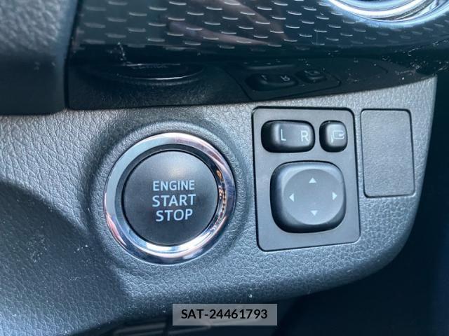 Toyota VITZ 2019-11 8372332-19