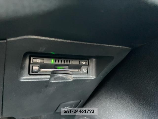 Toyota VITZ 2019-11 8372332-20