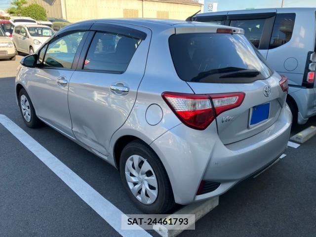 Toyota VITZ 2019-11 8372332-3