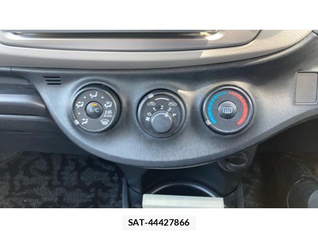 Toyota VITZ 2011-10 8372339-10