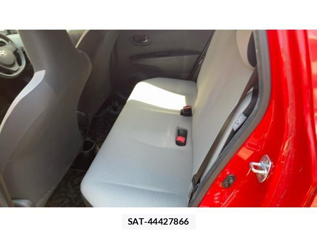 Toyota VITZ 2011-10 8372339-13