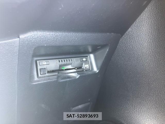 Toyota VITZ 2018-04 8372335-21