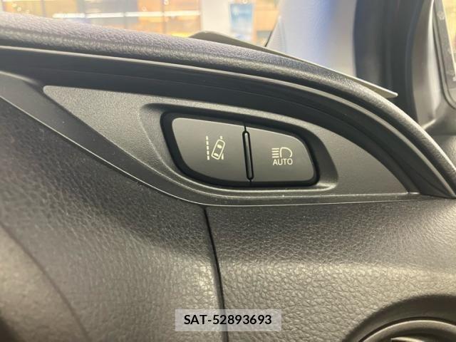 Toyota VITZ 2018-04 8372335-24