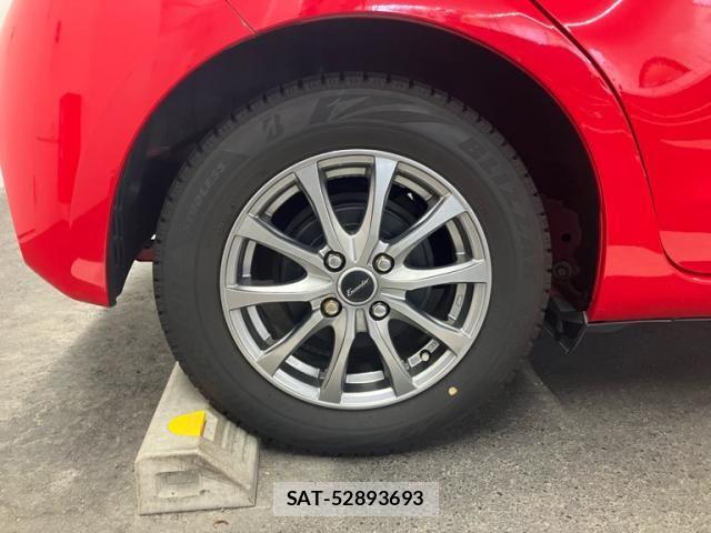Toyota VITZ 2018-04 8372335-8