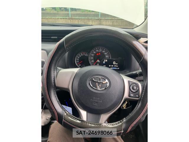 Toyota VITZ 2015-03 8372334-17