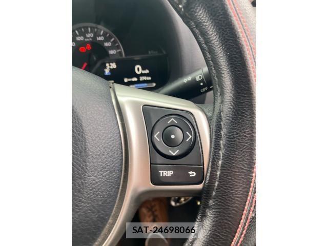 Toyota VITZ 2015-03 8372334-18