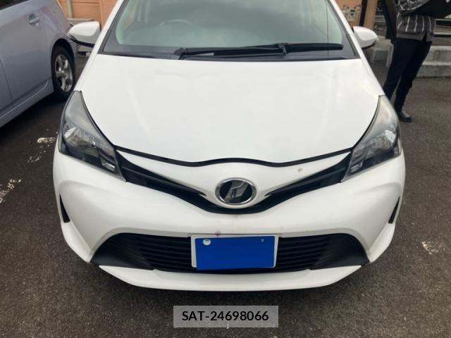 Toyota VITZ 2015-03 8372334-4