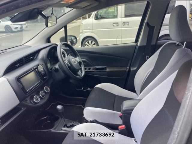 Toyota VITZ 2015-09 8372336-10