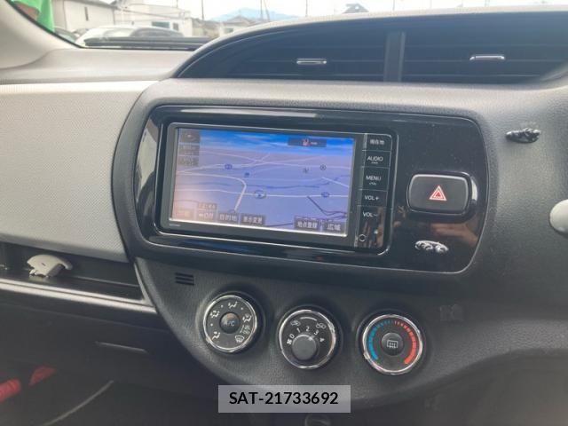 Toyota VITZ 2015-09 8372336-16