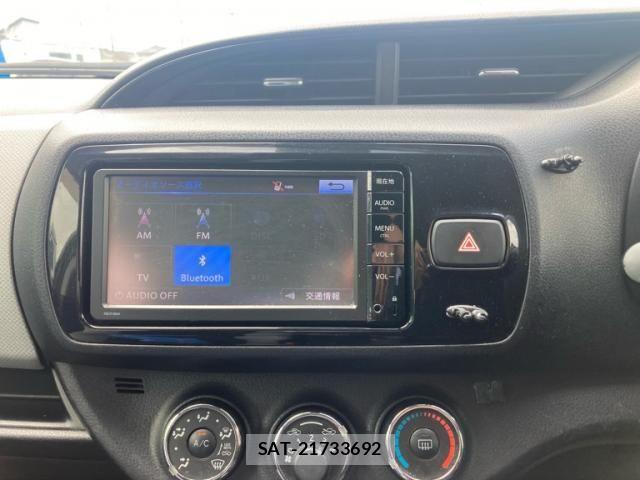 Toyota VITZ 2015-09 8372336-22