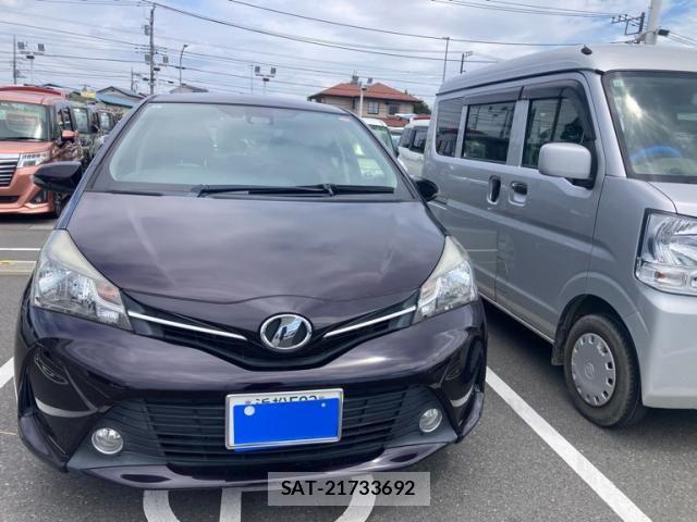 Toyota VITZ 2015-09 8372336-2