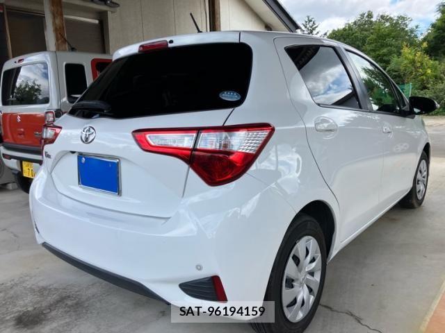 Toyota VITZ 2018-10 8410946-4