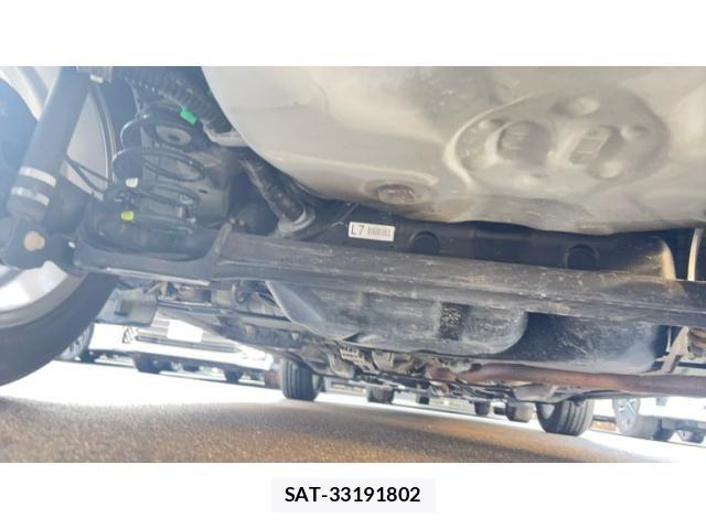 Toyota VITZ 2016-03 8410937-9