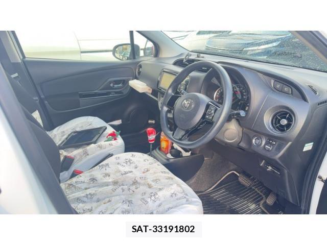 Toyota VITZ 2016-03 8410937-2