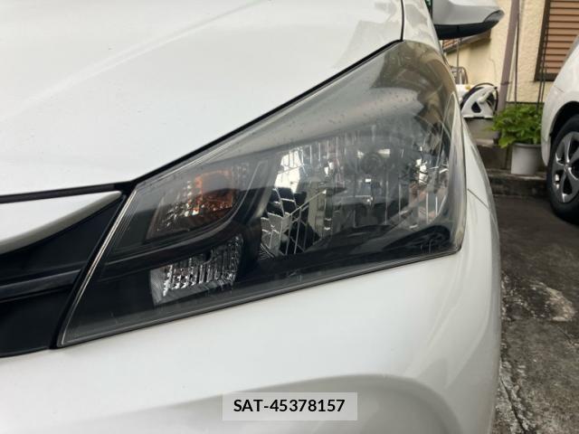 Toyota VITZ 2015-12 8410944-6