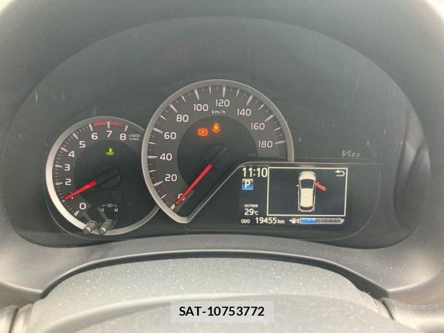 Toyota VITZ 2014-06 8415708-14