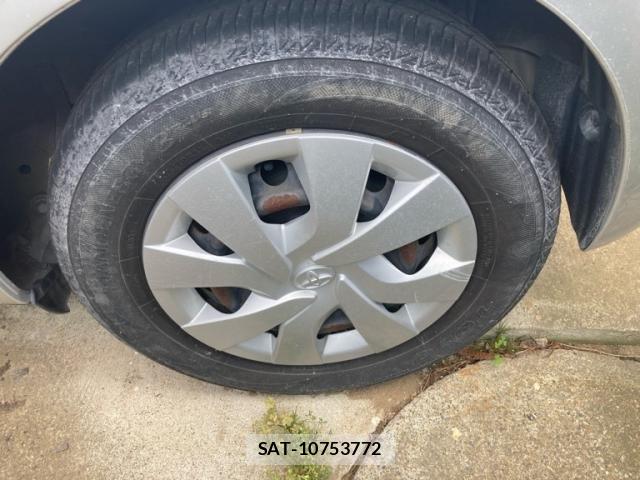 Toyota VITZ 2014-06 8415708-6