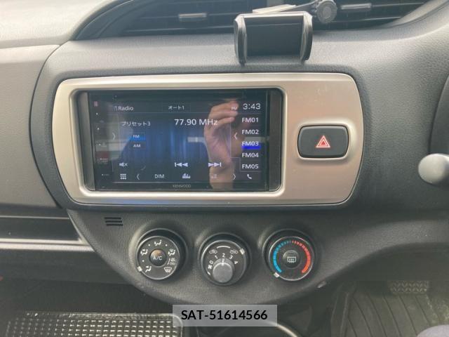 Toyota VITZ 2015-08 8415701-7