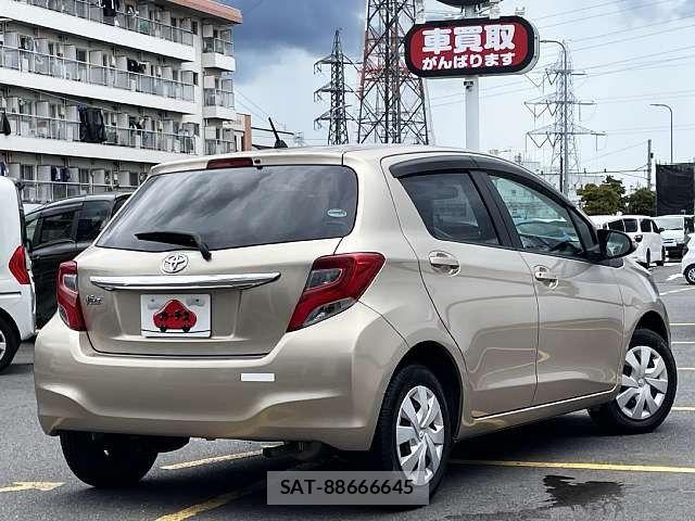 Toyota VITZ 2016-06 8410954-2