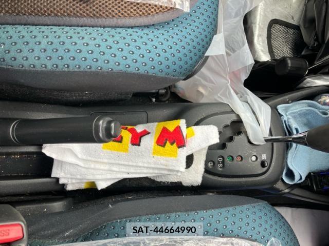 Toyota VITZ 2007-06 8415719-9